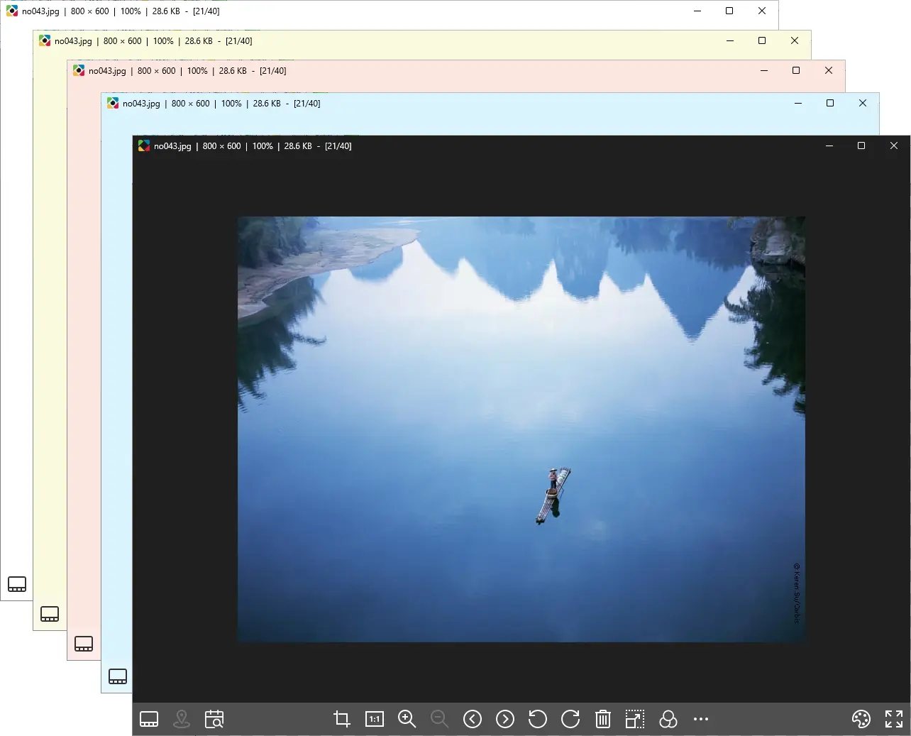 PhoXoSee screenshot - ​Colorful modern themes